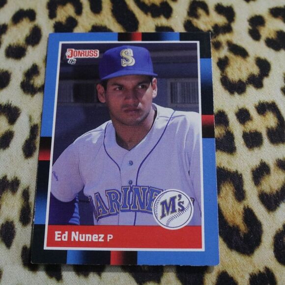 Ed Nunez #445 Baseball Card - Picture 1 of 2